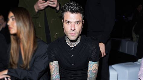 Fedez reaparece y habla por primera vez tras su 